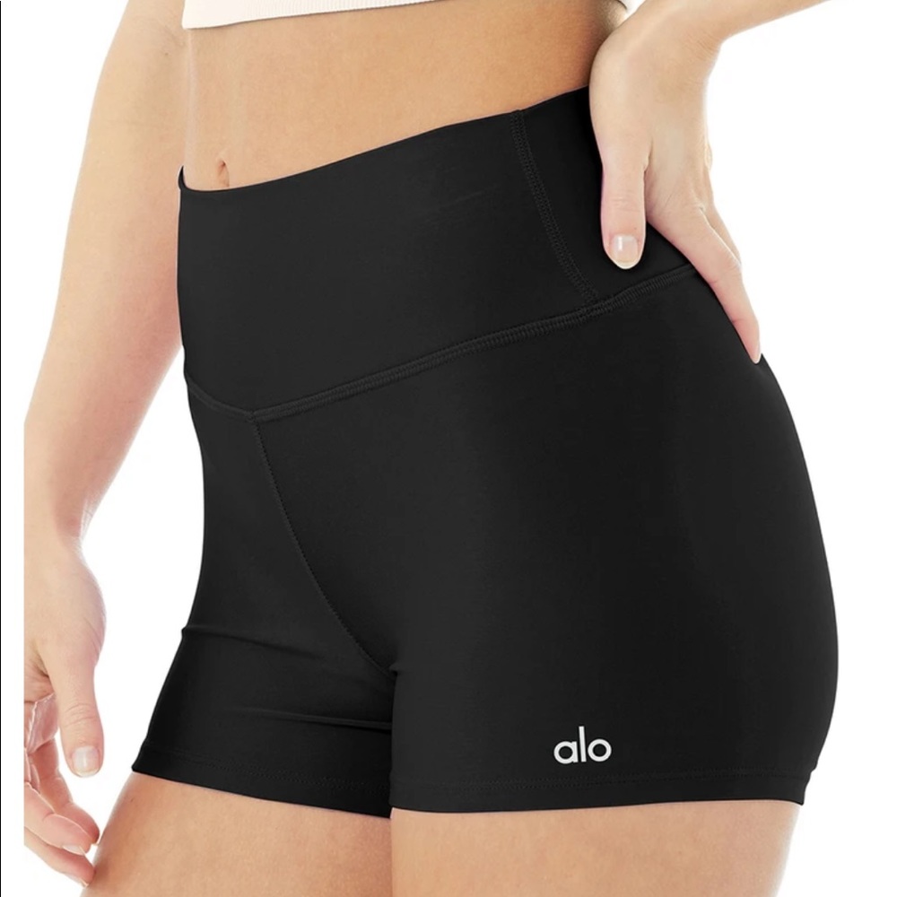 Alo Air lift shorts